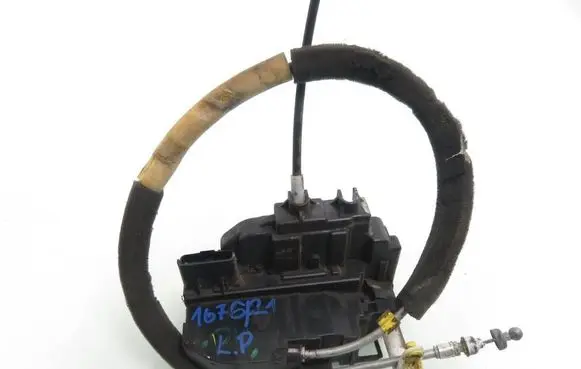 Nissan Micra Front door lock