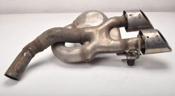 Maserati Ghibli Rear muffler/silencer tail pipe 670006946