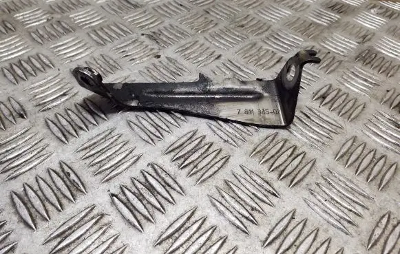 BMW X1 E84 Other engine bay part 7811385