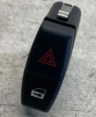 BMW 5 E60 E61 Hazard light switch 61316919
