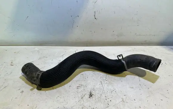 KIA Stinger Engine coolant pipe/hose 