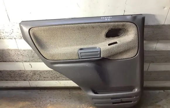 Suzuki Grand Vitara I Rear door card panel trim 8374165D