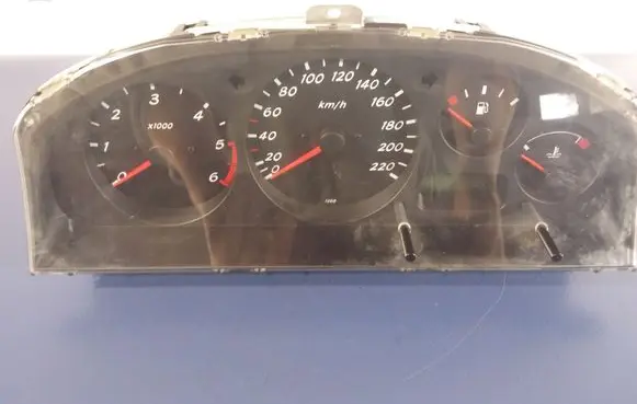 Nissan Almera N16 Speedometer (instrument cluster)