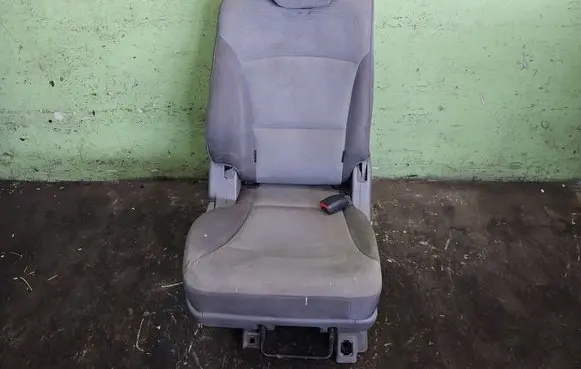 Hyundai H-1, Starex, Satellite Second row seats IMPRK1566005