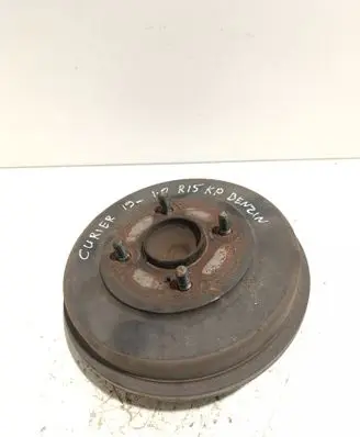 Ford Transit Courier Rear wheel hub