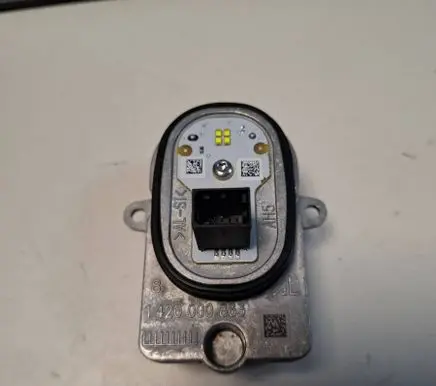 Volkswagen Tiguan LED ballast control module 1420000863