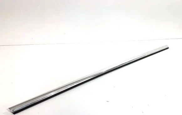 Audi A5 Loading door glass trim molding 8W8853763