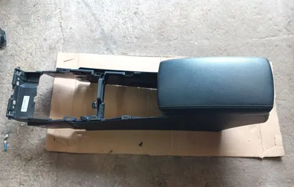 Renault Latitude (L70) Center console 969102541R 969100063R VR8511047000
