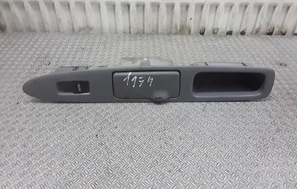 Toyota Avensis Verso Electric window control switch 7427144110