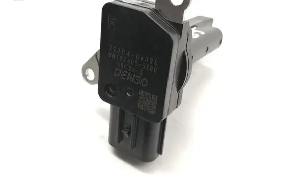 Toyota Yaris Mass air flow meter 222040V020