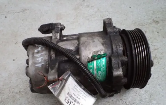 Peugeot 605 Air conditioning (A/C) compressor (pump)