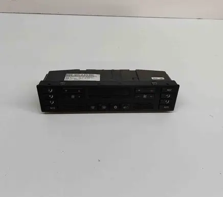 BMW 7 E38 Interior fan control switch 8372043