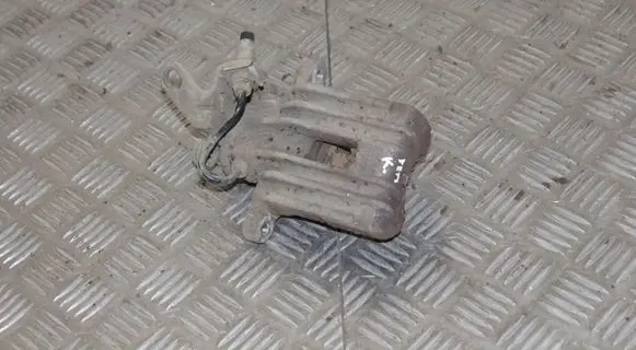 Skoda Yeti (5L) Rear brake caliper