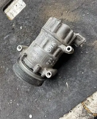 Citroen C4 I Air conditioning (A/C) compressor (pump) 9651910980