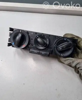 Skoda Rapid (NH) Climate control unit 5JA820045A