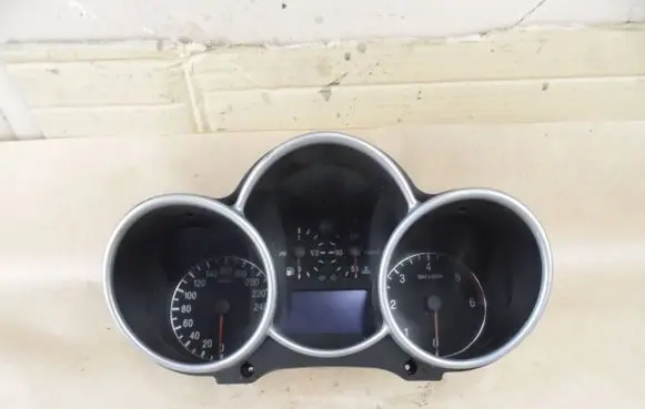Alfa Romeo 147 Speedometer (instrument cluster) 735290181 110008953007