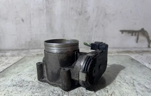 Volvo S60 Throttle valve 30650013 0280750103 38322