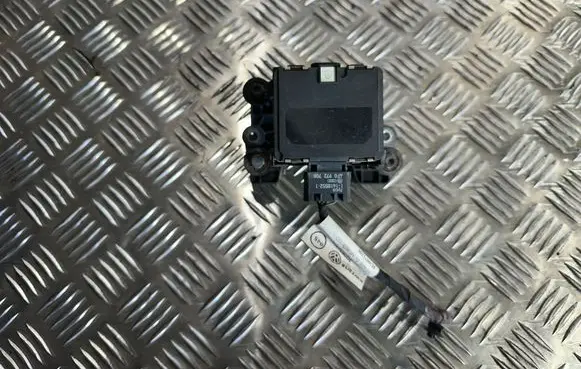 Audi A5 Sportback 8TA Distronic sensor radar 3Q0907561C