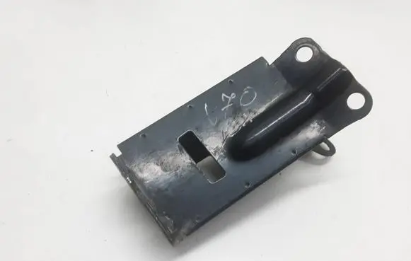Volvo S80 Radiator support slam panel bracket 