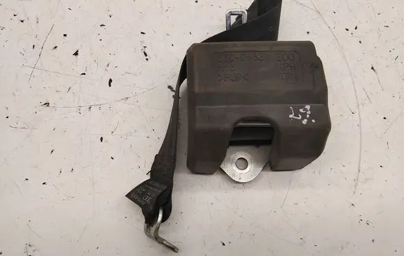 Audi A3 S3 8P Rear seatbelt 8P0857805 33040488