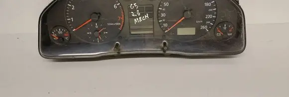 Audi A6 S6 C5 4B Speedometer (instrument cluster) 88311245