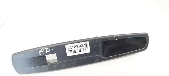 Renault Megane III Front door window switch trim 