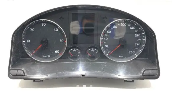 Volkswagen Golf V Speedometer (instrument cluster) 1K0920850L