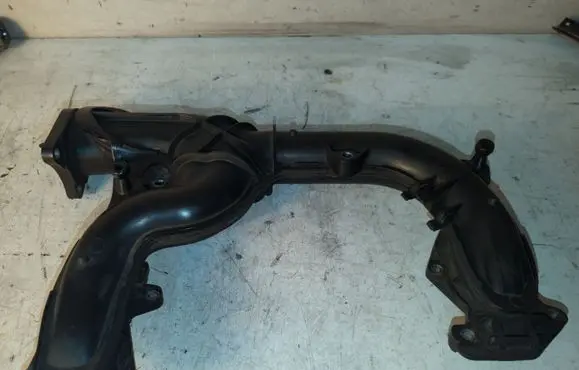 Audi A8 S8 D3 4E Intake manifold 059145762B