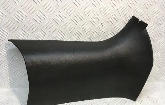 Jeep Grand Cherokee (WJ) (C) pillar trim MM9953A