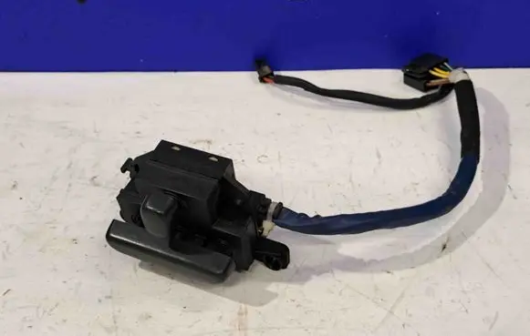 Saab 9-5 Seat control switch 4847075