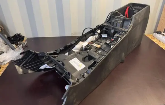 Dodge Durango III Other center console (tunnel) element 6ET801X9AC C02484009BL X40022700XX