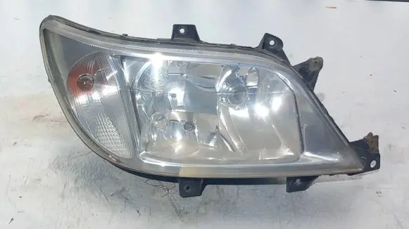 Mercedes-Benz Sprinter W901 W902 W903 W904 Headlight/headlamp