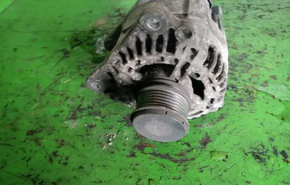 Skoda Fabia Mk2 (5J) Generator/alternator