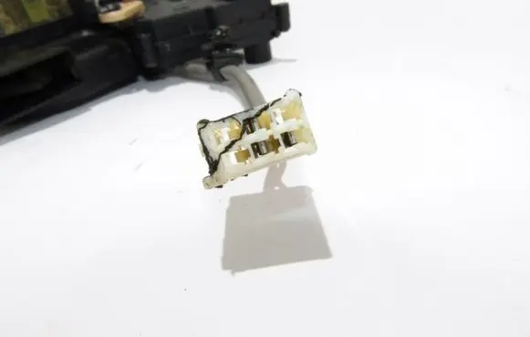 Mazda Premacy Rear door lock