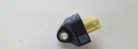 Toyota Prius (XW50) Airbag deployment crash/impact sensor