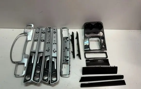 Volkswagen Touareg II Interior decorative trim set 7P1858418 7P6867439F 7P1863100C