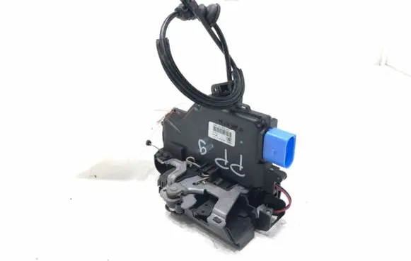 Skoda Octavia Mk2 (1Z) Front door lock 3D1837016AC