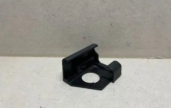 BMW 5 G30 G31 G38 Front driver seat rail trim 7448267