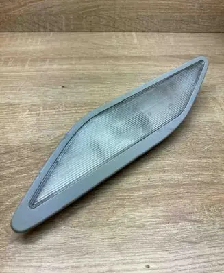 BMW 5 E39 Rear seat light 8363607 LEFTSIDE