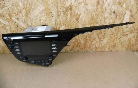 Toyota Camry VIII XV70 Radio/CD/DVD/GPS head unit 8614033D01