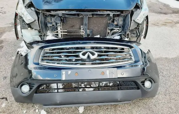 Infiniti FX Front bumper