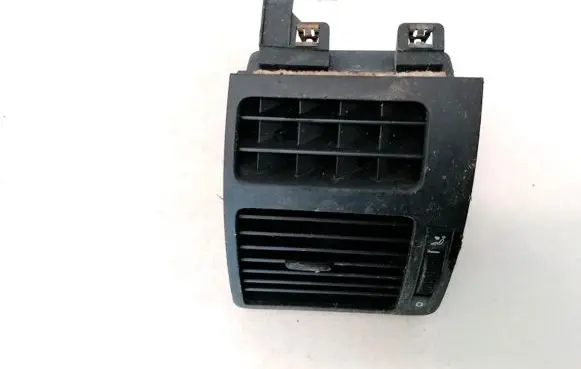 Volkswagen Touran I Dash center air vent grill 1T0819703A