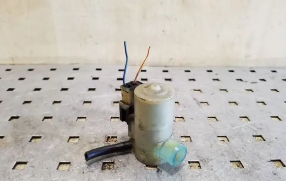 Subaru Forester SG Windscreen/windshield washer pump