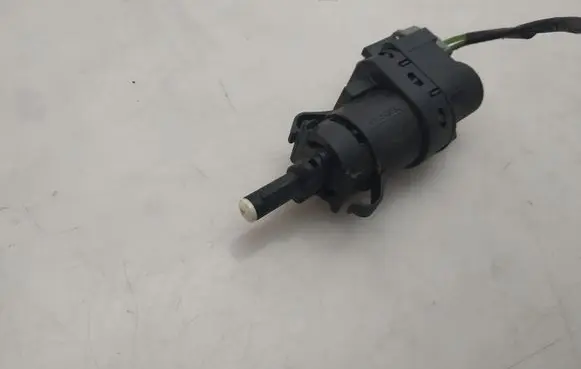 Ford Focus Brake pedal sensor switch 3M5T13480AC