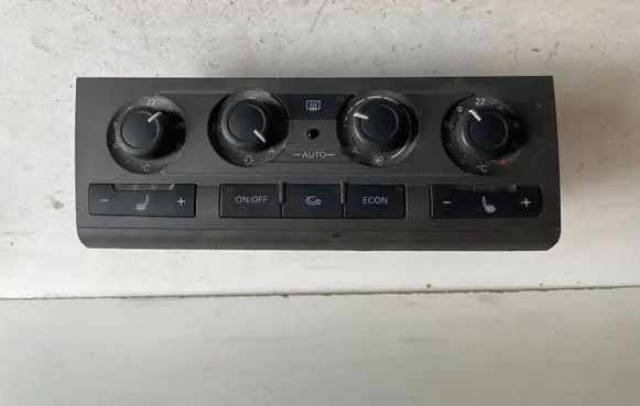Audi A6 S6 C6 4F Climate control unit 4F1820043N