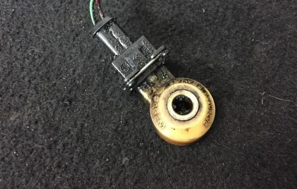 Detonation knock sensor