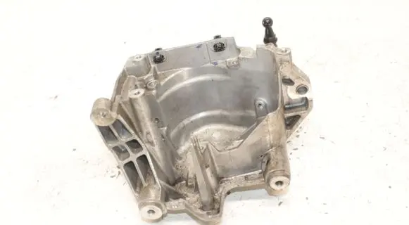 Ford Kuga II Fuel filter bracket/mount holder 9804498180