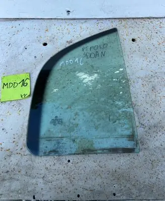 Volkswagen Polo Front door window/glass (coupe) DOT215M440AS2 E000213 43R001150