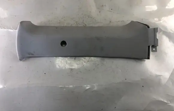 Mitsubishi Pajero Pinin (C) pillar trim MR346036