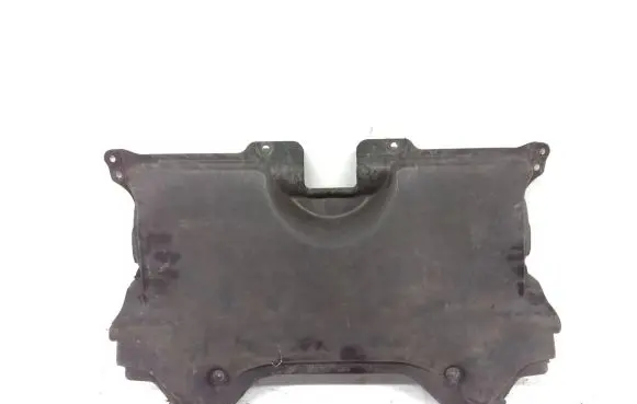 Mercedes-Benz E A207 Engine splash shield/under tray A2045203223